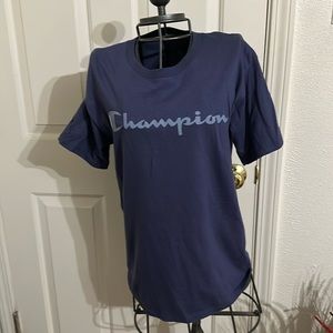 Champion t shirt. Blue.
